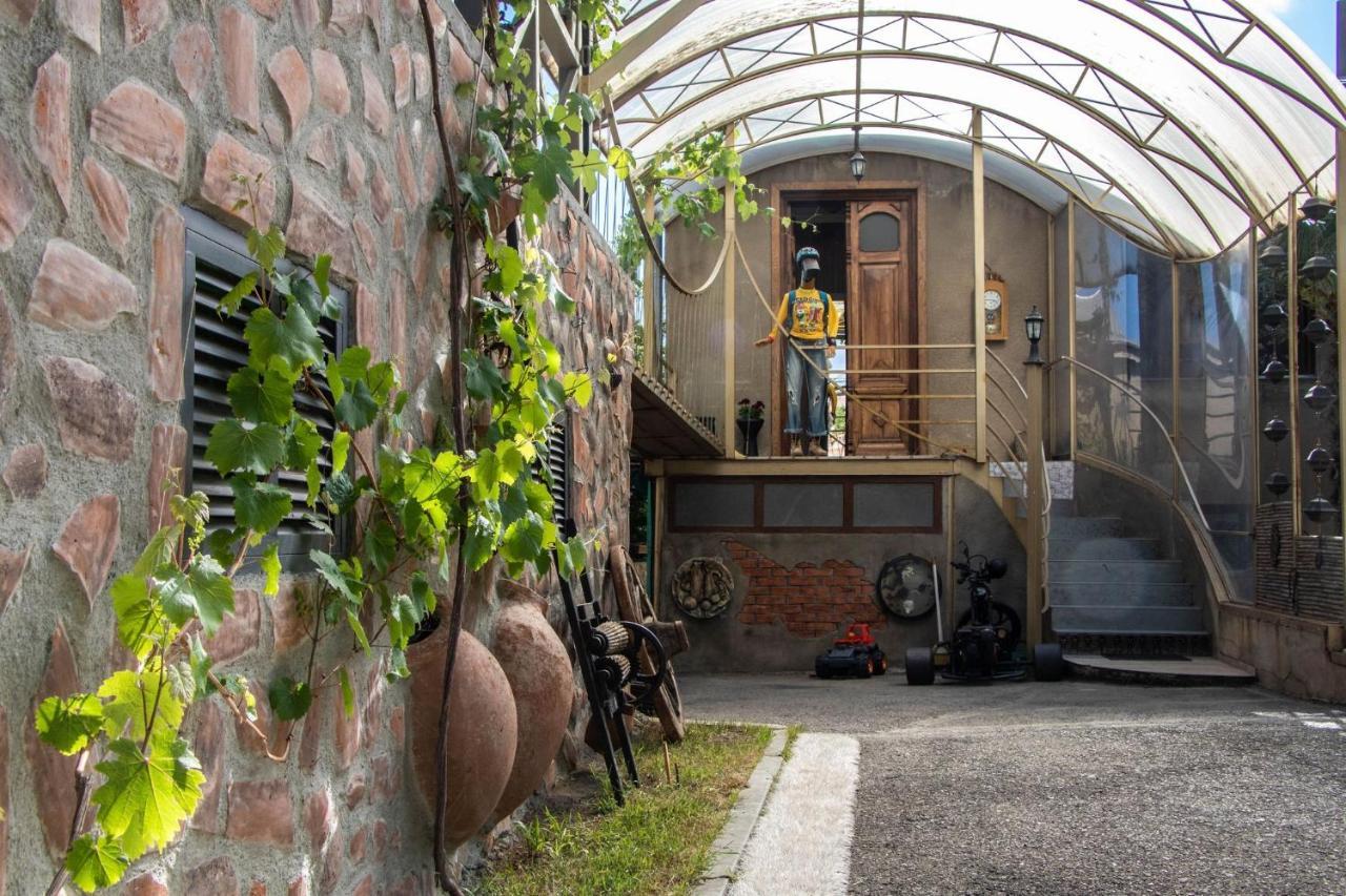 Qilimcha'S Guesthouse-Art Museum Telavi Buitenkant foto